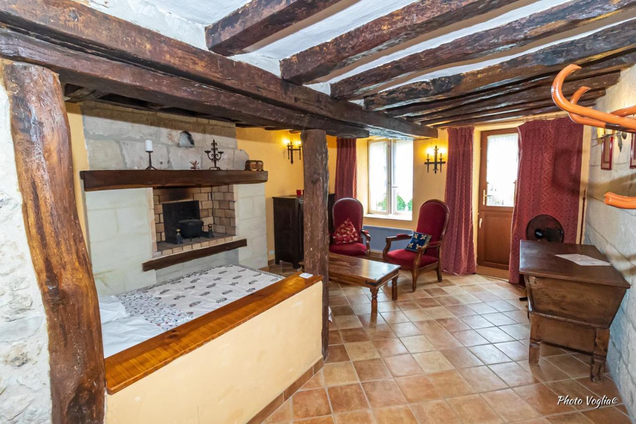 Domaine De La Juranvillerie, Gite Et Chambres D'Hotes Rigny-Ussé Exterior foto