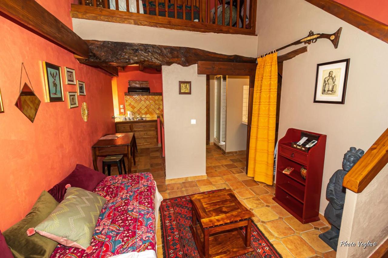 Domaine De La Juranvillerie, Gite Et Chambres D'Hotes Rigny-Ussé Exterior foto