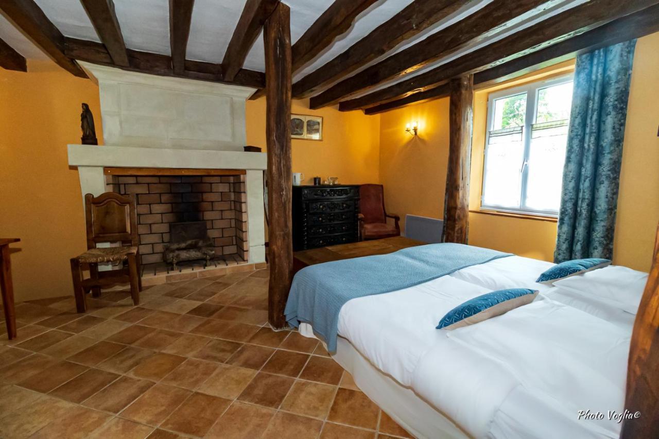 Domaine De La Juranvillerie, Gite Et Chambres D'Hotes Rigny-Ussé Exterior foto